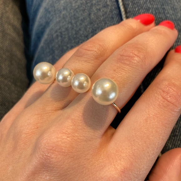 Fashion Faux Perl Ring - Picture 5 of 6